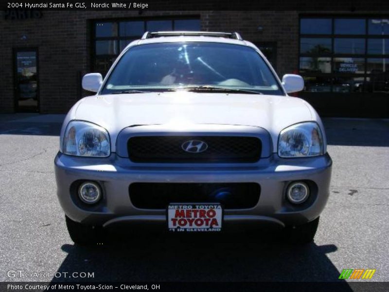 Nordic White / Beige 2004 Hyundai Santa Fe GLS
