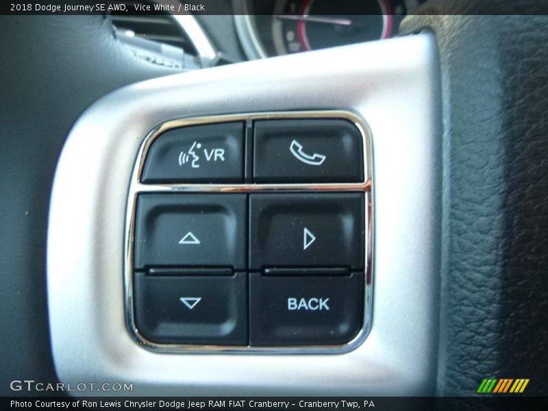 Vice White / Black 2018 Dodge Journey SE AWD