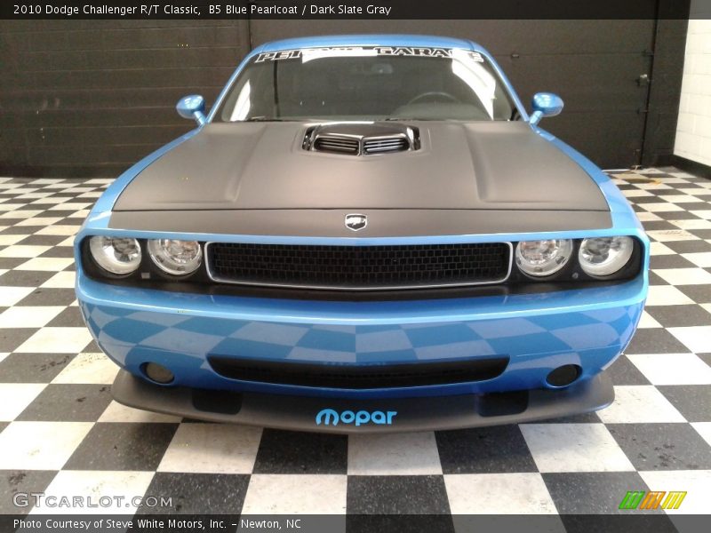 B5 Blue Pearlcoat / Dark Slate Gray 2010 Dodge Challenger R/T Classic
