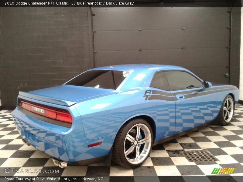 B5 Blue Pearlcoat / Dark Slate Gray 2010 Dodge Challenger R/T Classic