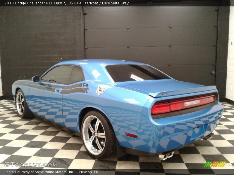 B5 Blue Pearlcoat / Dark Slate Gray 2010 Dodge Challenger R/T Classic
