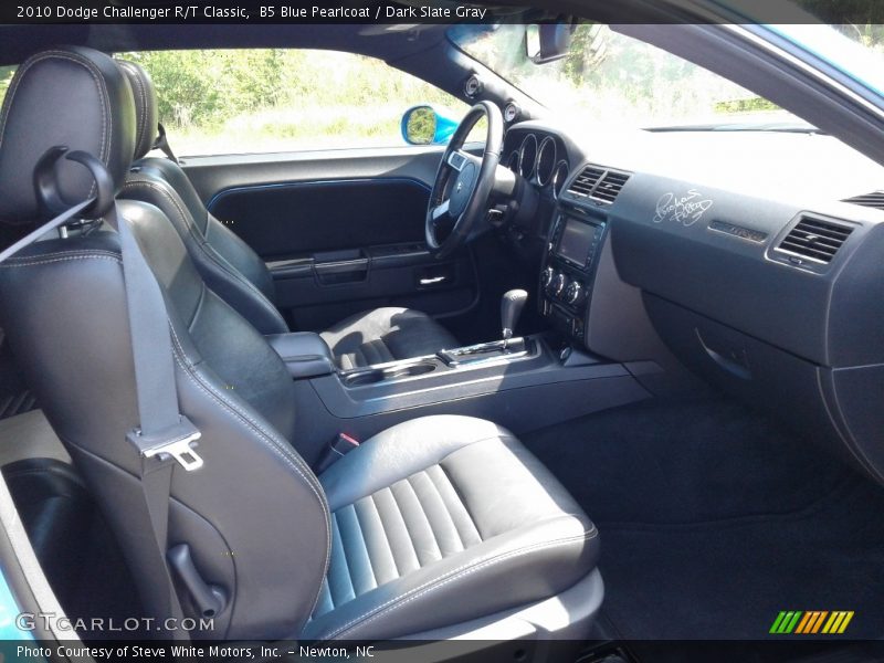 B5 Blue Pearlcoat / Dark Slate Gray 2010 Dodge Challenger R/T Classic