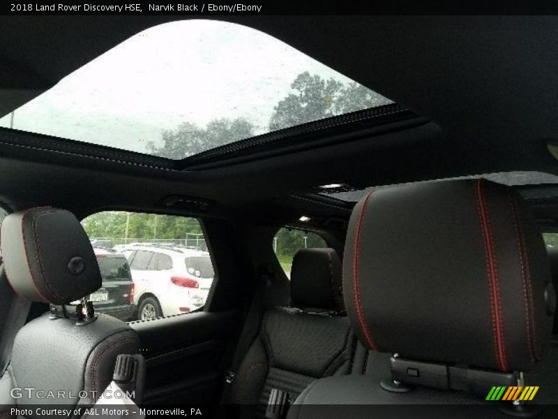 Narvik Black / Ebony/Ebony 2018 Land Rover Discovery HSE