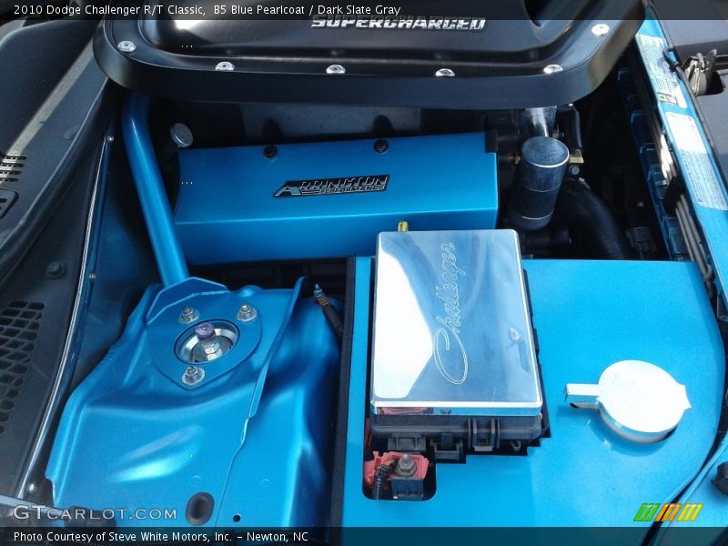 B5 Blue Pearlcoat / Dark Slate Gray 2010 Dodge Challenger R/T Classic
