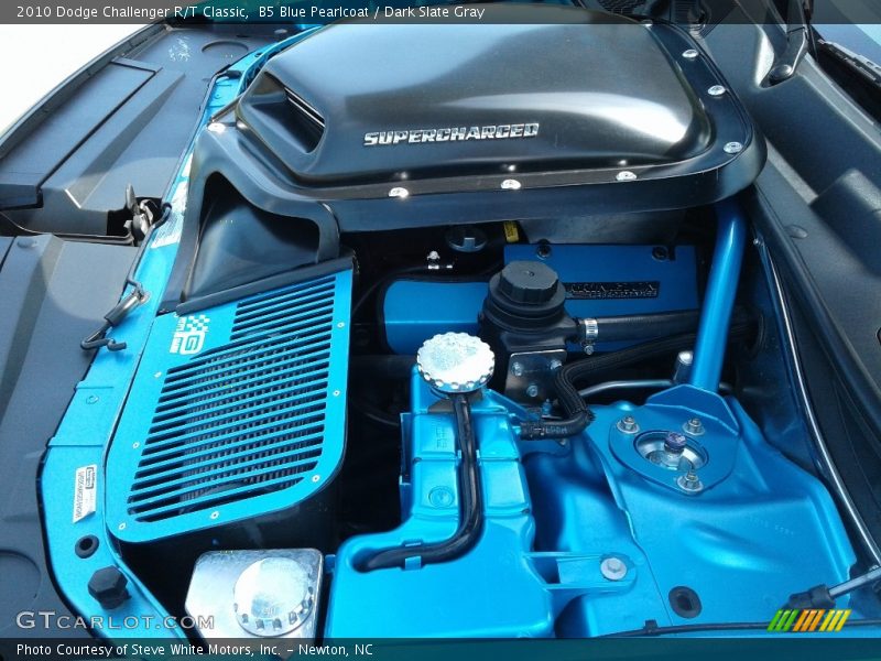 B5 Blue Pearlcoat / Dark Slate Gray 2010 Dodge Challenger R/T Classic