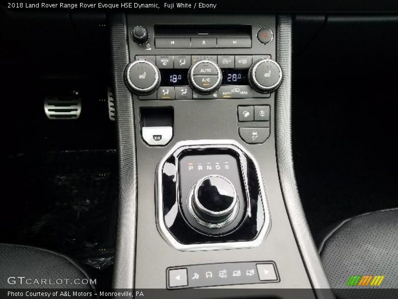 Fuji White / Ebony 2018 Land Rover Range Rover Evoque HSE Dynamic
