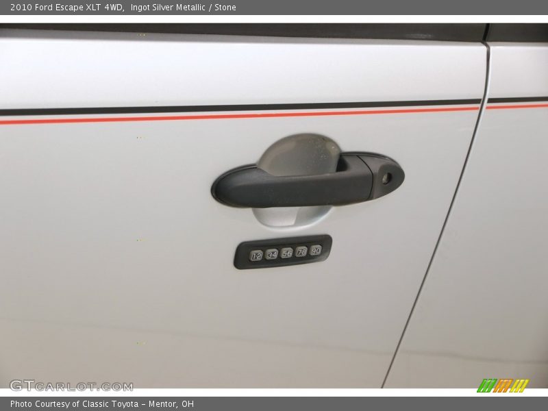Ingot Silver Metallic / Stone 2010 Ford Escape XLT 4WD