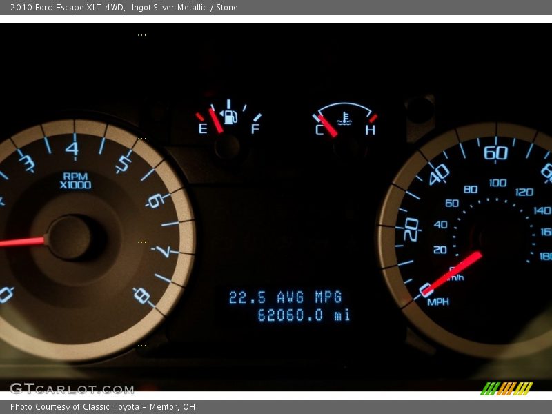 Ingot Silver Metallic / Stone 2010 Ford Escape XLT 4WD