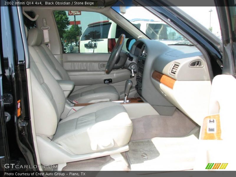 Black Obsidian / Stone Beige 2002 Infiniti QX4 4x4