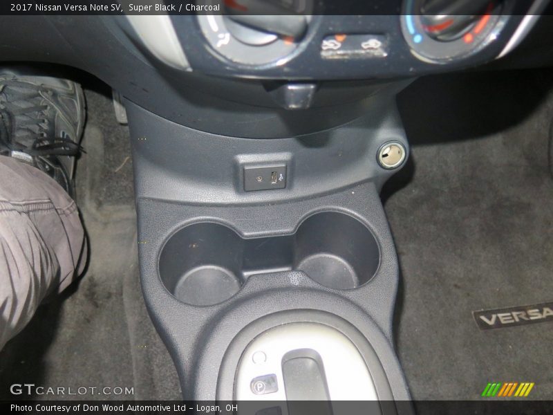 Super Black / Charcoal 2017 Nissan Versa Note SV