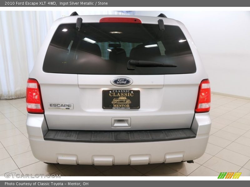 Ingot Silver Metallic / Stone 2010 Ford Escape XLT 4WD