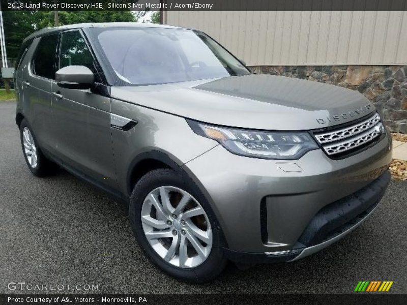 Silicon Silver Metallic / Acorn/Ebony 2018 Land Rover Discovery HSE