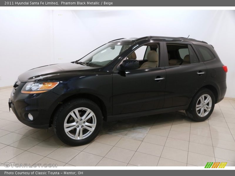 Phantom Black Metallic / Beige 2011 Hyundai Santa Fe Limited