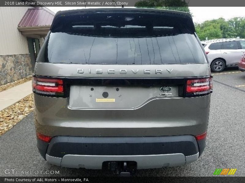 Silicon Silver Metallic / Acorn/Ebony 2018 Land Rover Discovery HSE