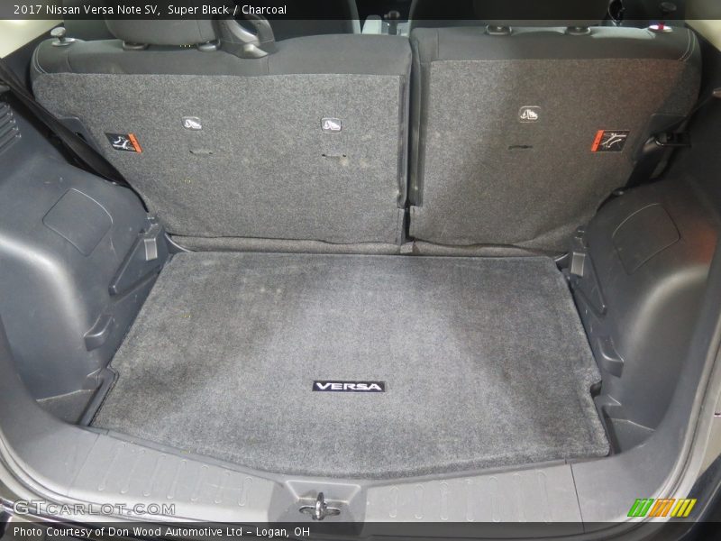 Super Black / Charcoal 2017 Nissan Versa Note SV