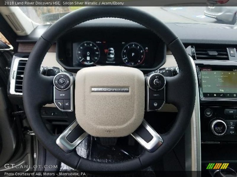 Silicon Silver Metallic / Acorn/Ebony 2018 Land Rover Discovery HSE