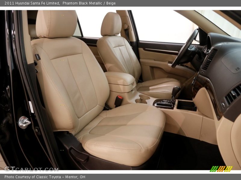 Phantom Black Metallic / Beige 2011 Hyundai Santa Fe Limited