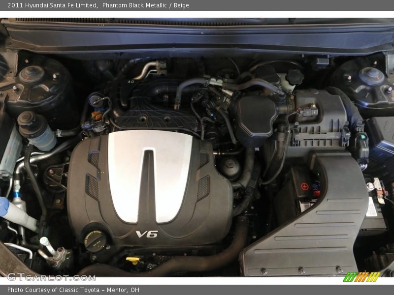 Phantom Black Metallic / Beige 2011 Hyundai Santa Fe Limited