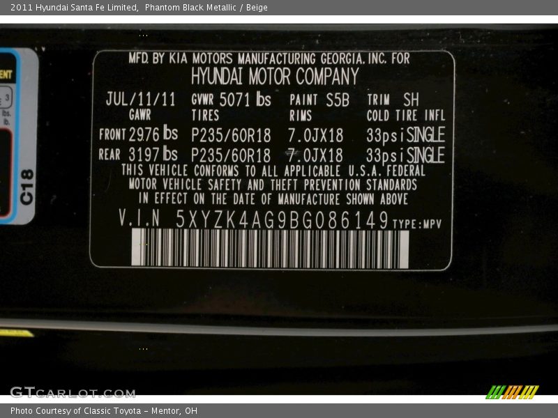 Phantom Black Metallic / Beige 2011 Hyundai Santa Fe Limited