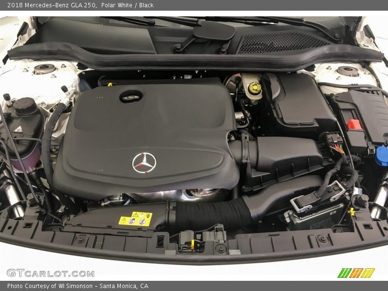 Polar White / Black 2018 Mercedes-Benz GLA 250