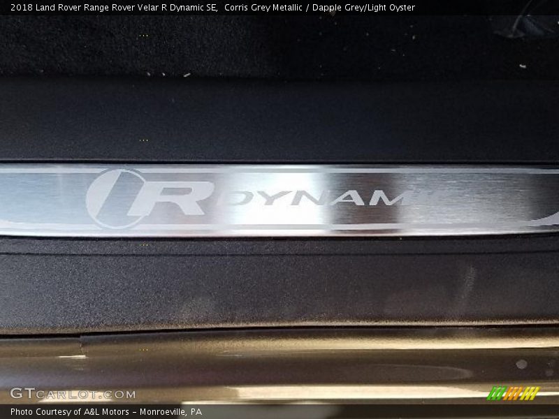 Corris Grey Metallic / Dapple Grey/Light Oyster 2018 Land Rover Range Rover Velar R Dynamic SE