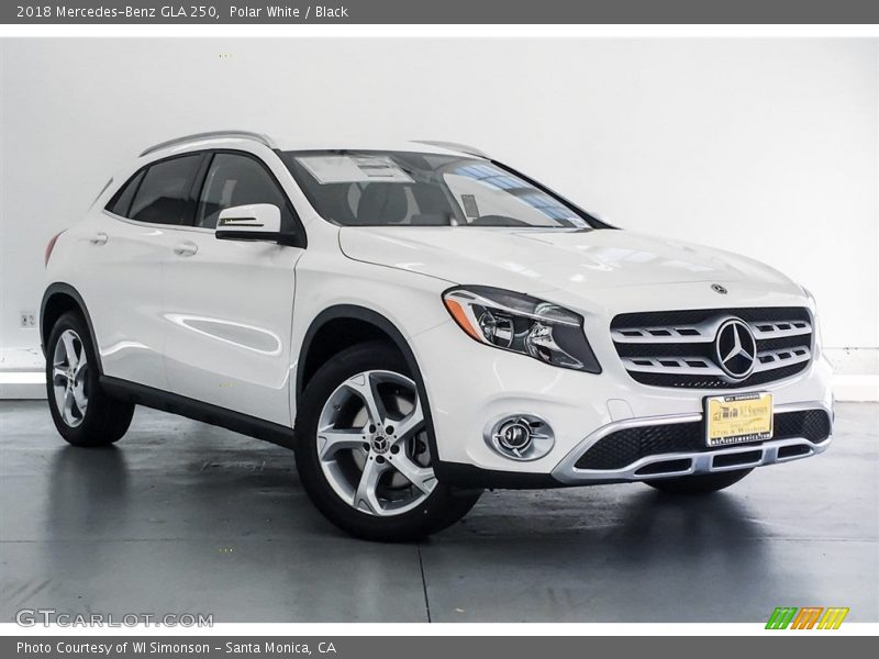 Polar White / Black 2018 Mercedes-Benz GLA 250