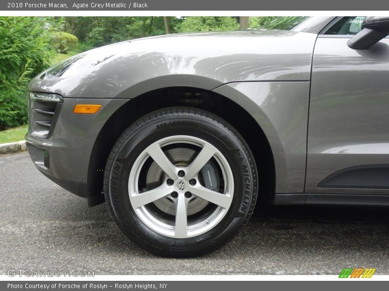  2018 Macan  Wheel