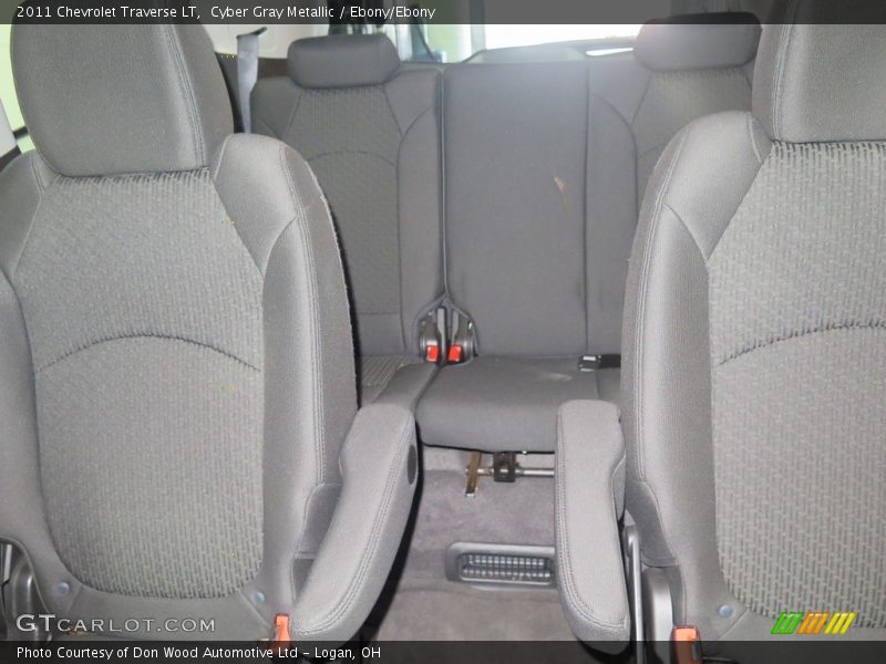 Cyber Gray Metallic / Ebony/Ebony 2011 Chevrolet Traverse LT