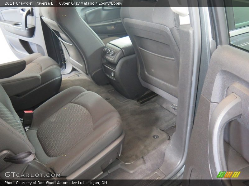 Cyber Gray Metallic / Ebony/Ebony 2011 Chevrolet Traverse LT