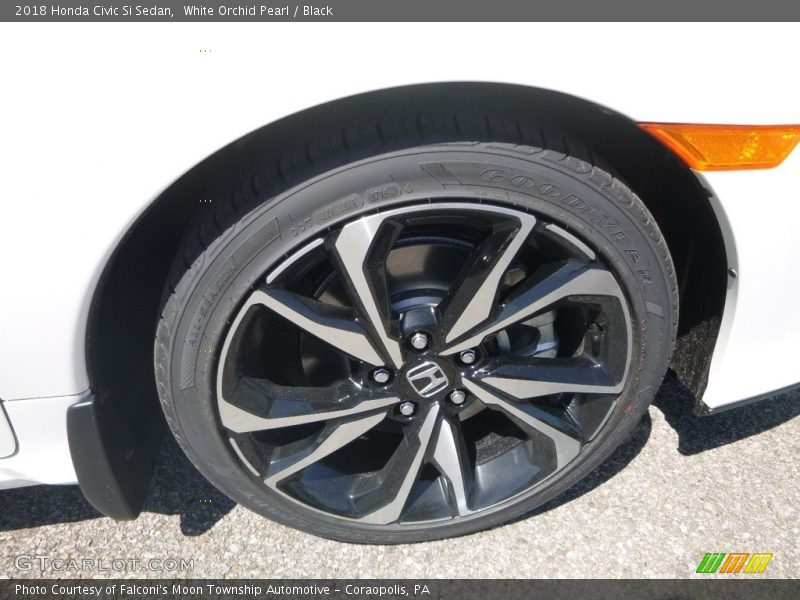 White Orchid Pearl / Black 2018 Honda Civic Si Sedan