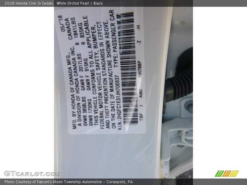 White Orchid Pearl / Black 2018 Honda Civic Si Sedan