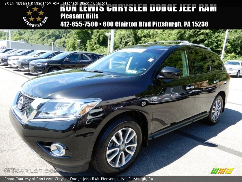 Magnetic Black / Charcoal 2016 Nissan Pathfinder SV 4x4