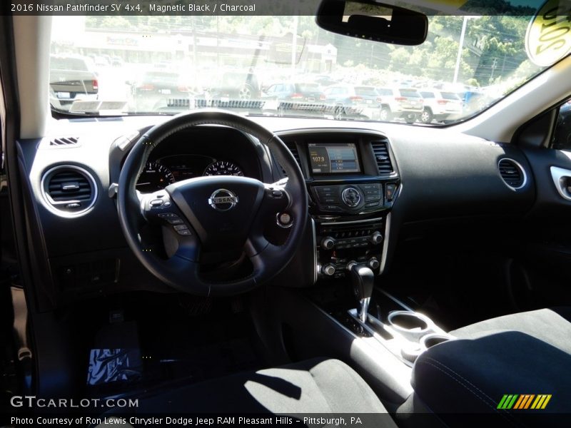 Magnetic Black / Charcoal 2016 Nissan Pathfinder SV 4x4