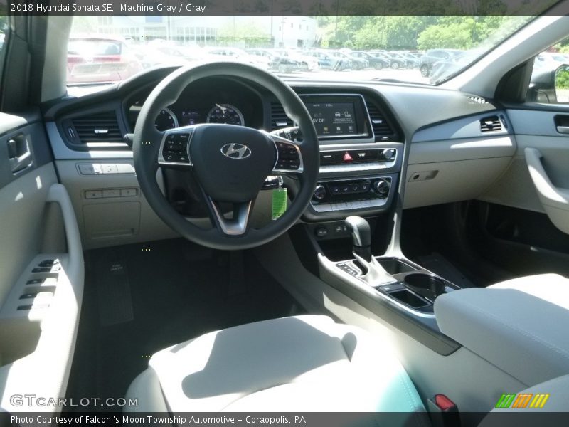 Machine Gray / Gray 2018 Hyundai Sonata SE