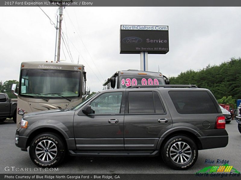 Magnetic / Ebony 2017 Ford Expedition XLT 4x4