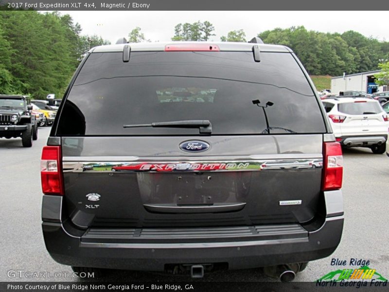 Magnetic / Ebony 2017 Ford Expedition XLT 4x4