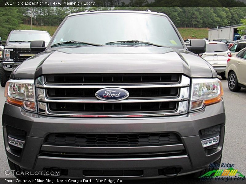Magnetic / Ebony 2017 Ford Expedition XLT 4x4
