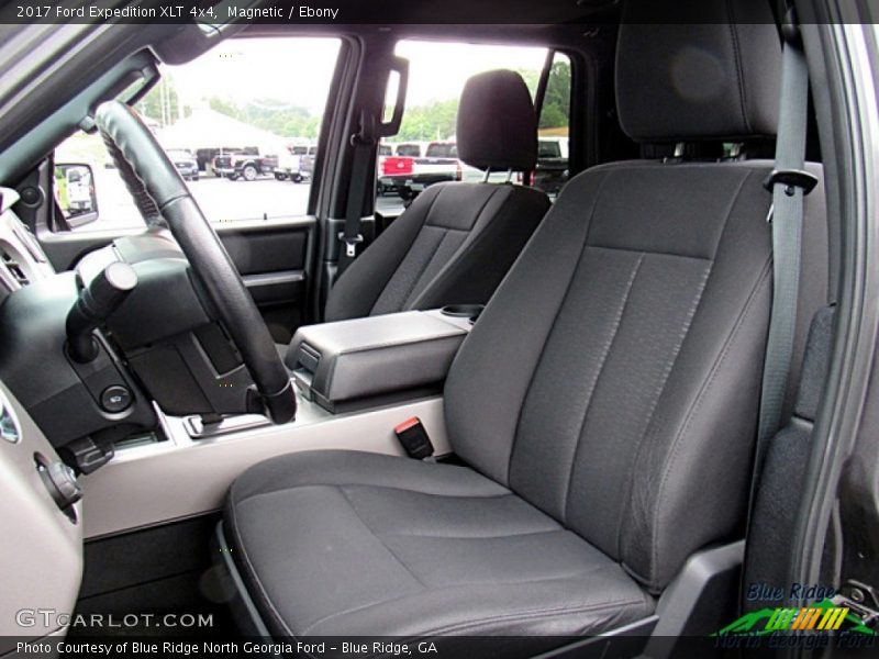 Magnetic / Ebony 2017 Ford Expedition XLT 4x4