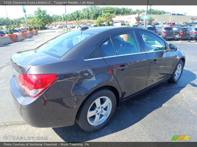 Tungsten Metallic / Jet Black 2016 Chevrolet Cruze Limited LT