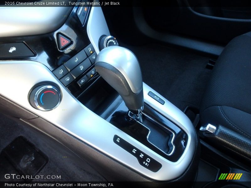 Tungsten Metallic / Jet Black 2016 Chevrolet Cruze Limited LT