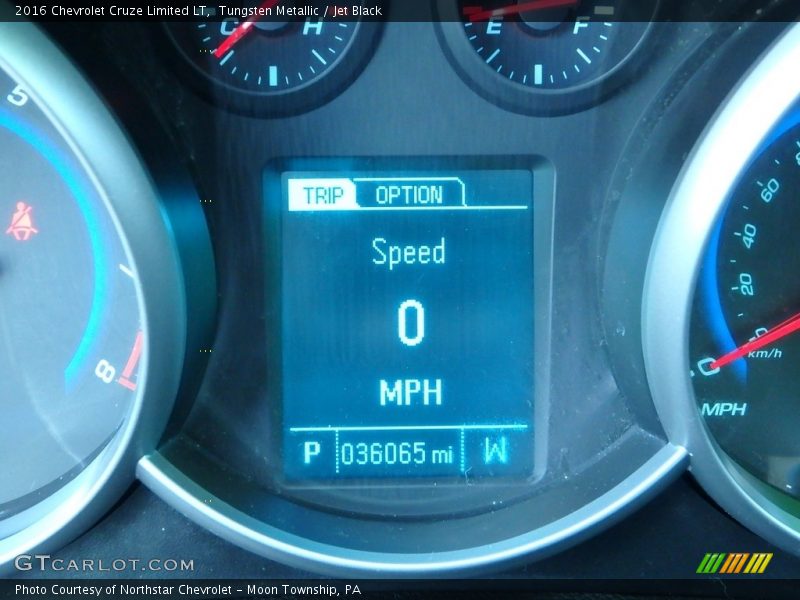 Tungsten Metallic / Jet Black 2016 Chevrolet Cruze Limited LT