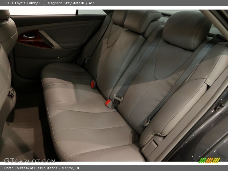 Magnetic Gray Metallic / Ash 2011 Toyota Camry XLE