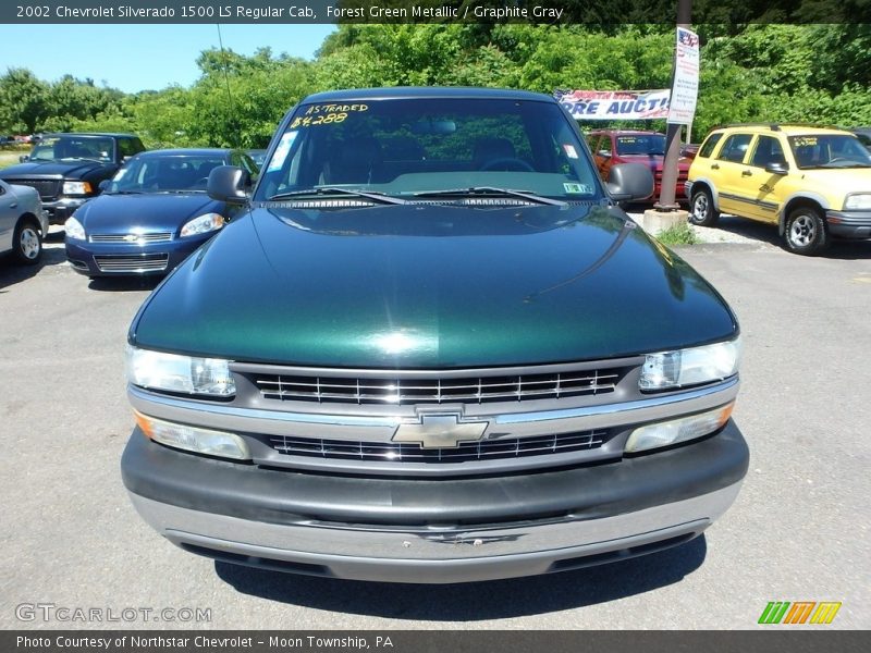 Forest Green Metallic / Graphite Gray 2002 Chevrolet Silverado 1500 LS Regular Cab