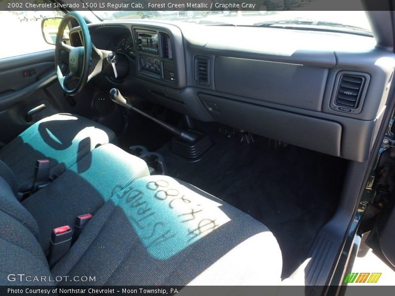 Forest Green Metallic / Graphite Gray 2002 Chevrolet Silverado 1500 LS Regular Cab