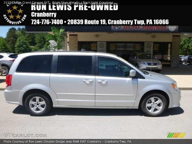 Bright Silver Metallic / Black/Light Graystone 2012 Dodge Grand Caravan SXT