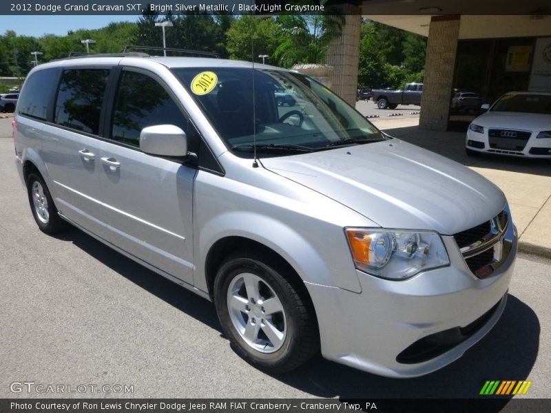 Bright Silver Metallic / Black/Light Graystone 2012 Dodge Grand Caravan SXT