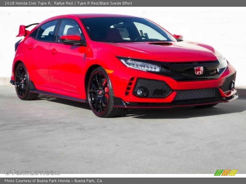 Front 3/4 View of 2018 Civic Type R