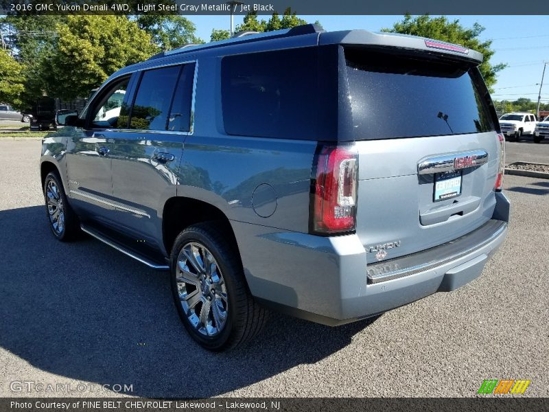 Light Steel Gray Metallic / Jet Black 2016 GMC Yukon Denali 4WD