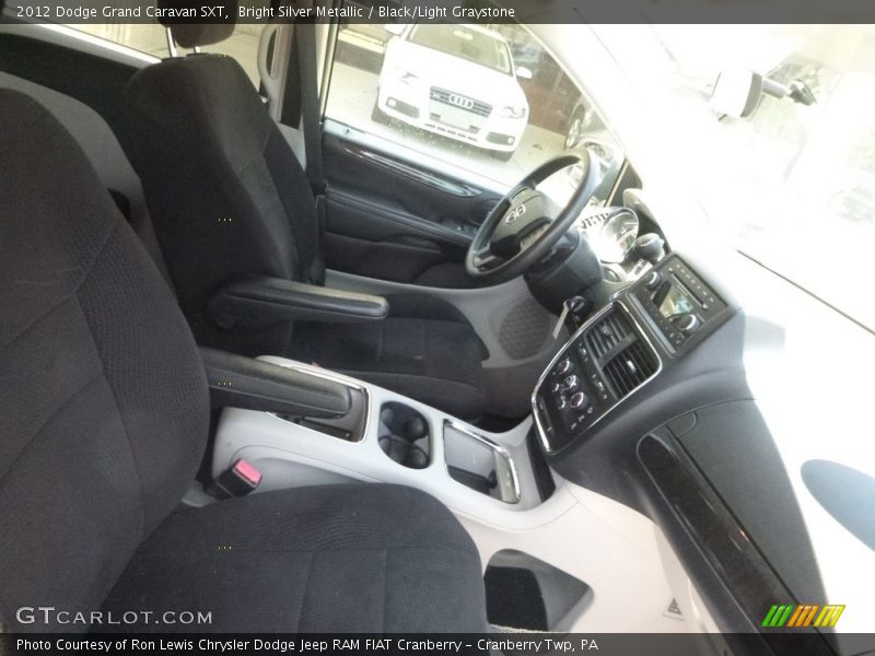 Bright Silver Metallic / Black/Light Graystone 2012 Dodge Grand Caravan SXT