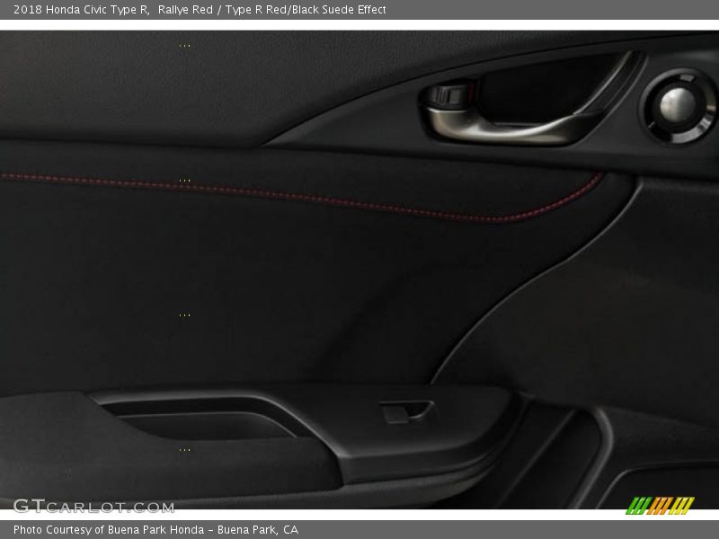 Rallye Red / Type R Red/Black Suede Effect 2018 Honda Civic Type R
